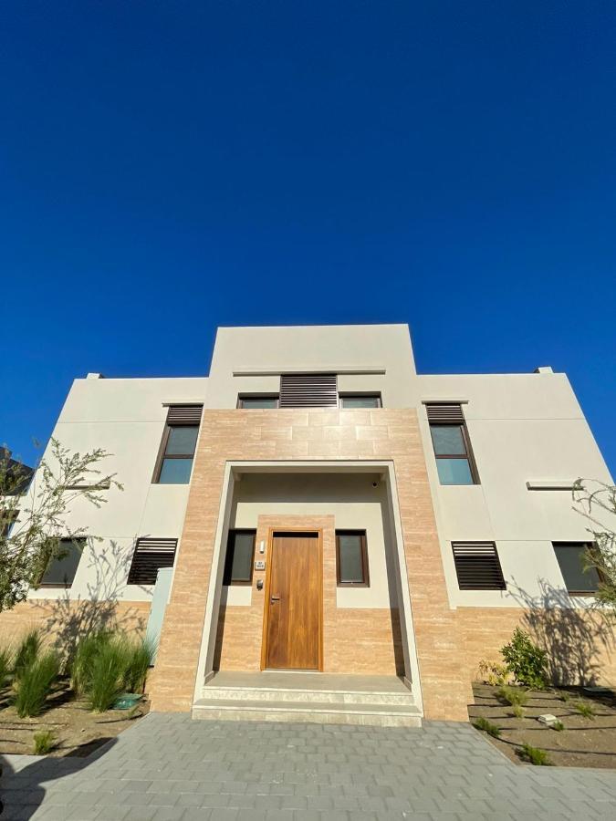 Sifa Beachfront Apartment Muskat Bagian luar foto