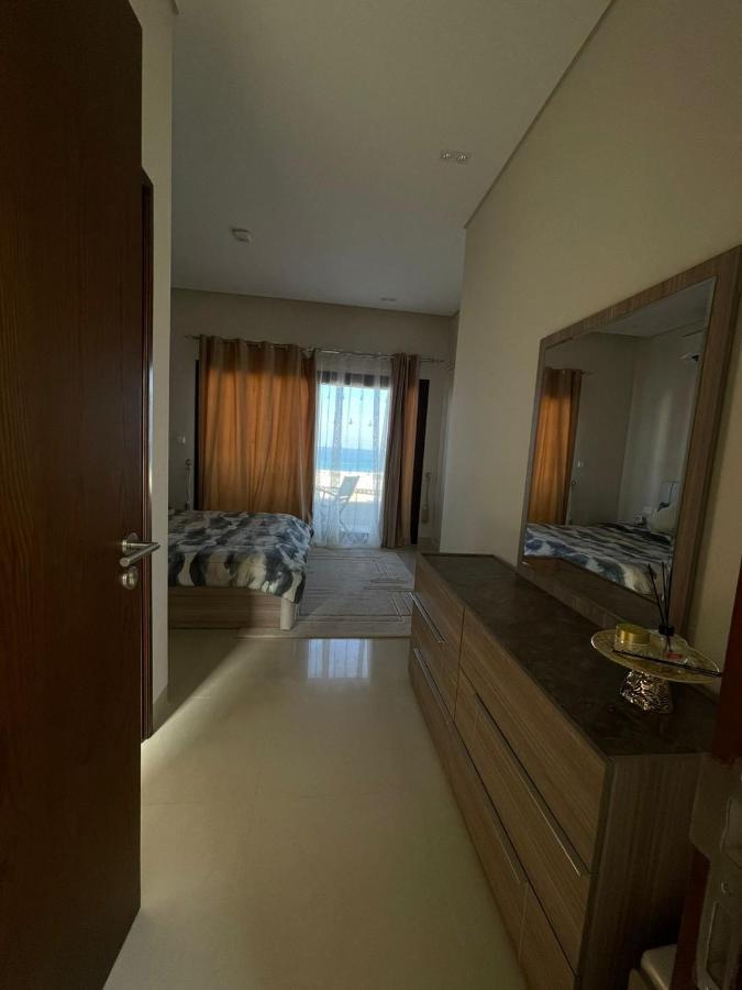 Sifa Beachfront Apartment Muskat Bagian luar foto
